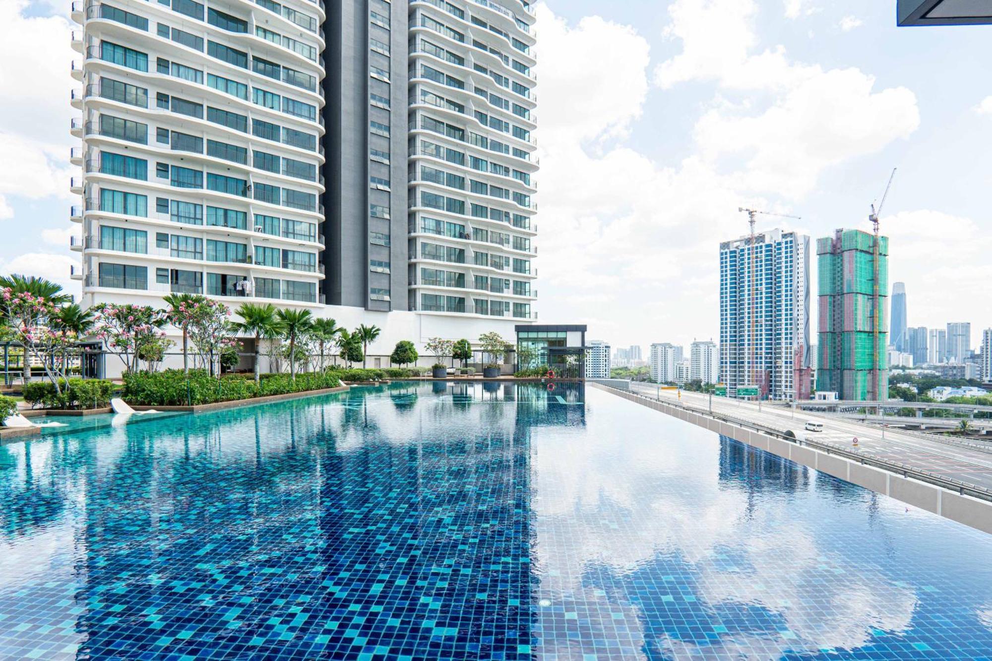 Datum Jelatek By Airhost Apartment