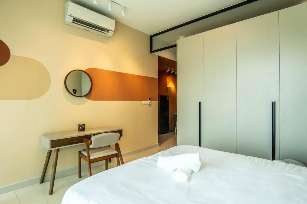 Datum Jelatek By Airhost Apartment *