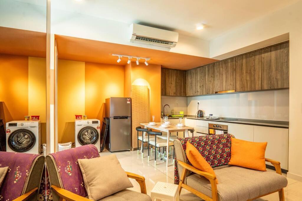 Datum Jelatek By Airhost Apartment *