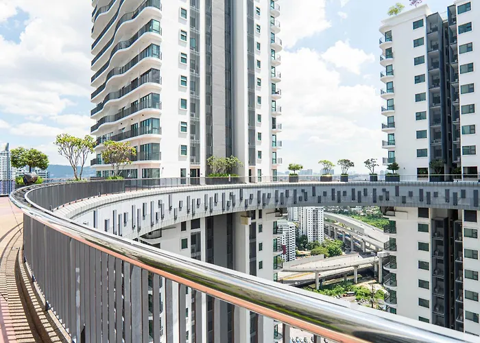 Datum Jelatek Residence By Airhost